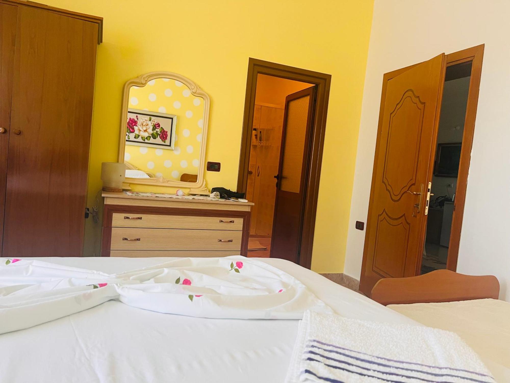 Hotel Fori Vodo Divjaka Zewnętrze zdjęcie